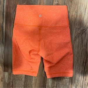 lululemon orange wunder under  shorts size 4